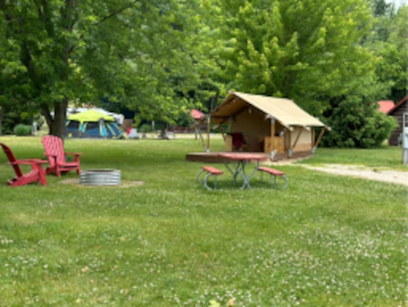 Sungglebear Glamping Tent-3